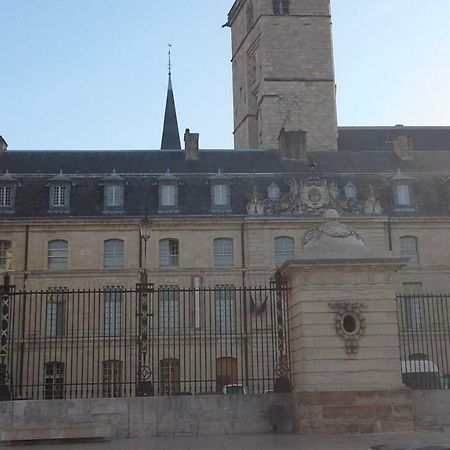 Studio Dijon Rue Pietonne Exterior foto